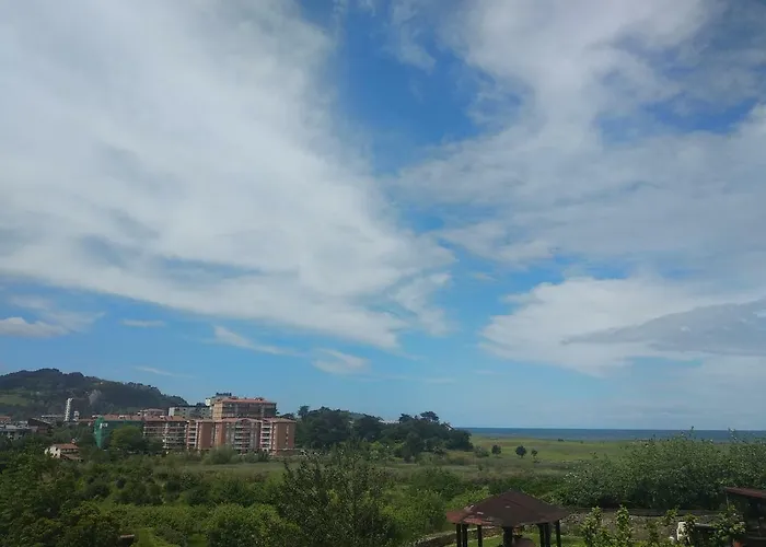 Agerre Goikoa Farm stay *